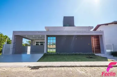 More a 7 minutos de jurerê internacional pagando apenas 1/3 do valor - casa altíssimo padrão em condomínio integrado à natureza