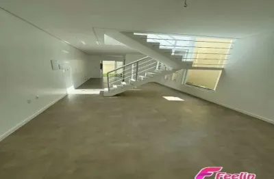 Casas  com 03 dormirorios e o2 suites à 600 metros da praia dos ingleses- florianópolis sc