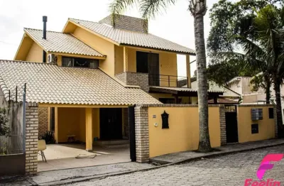 Casa com 5 quartos à venda na Alameda Augusto Ruschi, 55, Campeche, Florianópolis