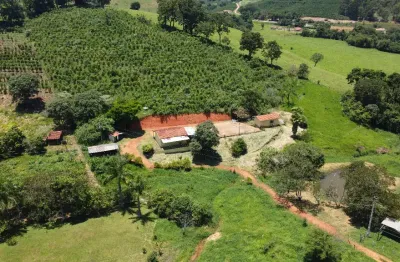 Chácara / sítio com 2 quartos à venda na Praça dos Andradas, Zona Rural, Jacutinga