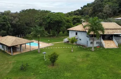 Linda chácara de 10 mil metros a venda em jacutinga -mg