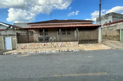 Casa com 3 quartos à venda na Praça dos Andradas, Vale das Palmeiras, Jacutinga