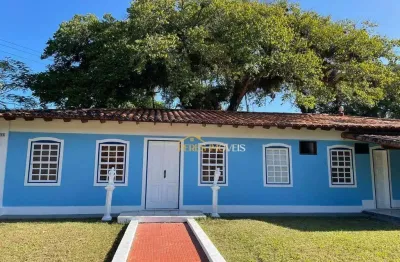 Excelente casa comercial com 280 metros quadrados localizada no centro de rio das ostras/rj.