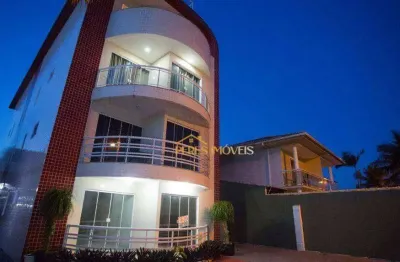 Belíssima cobertura triplex com vista para montanha.