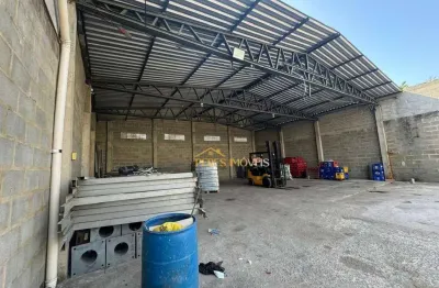 Galpão com 421,60m2 estrada velha, cidade praiana/ rio das ostras