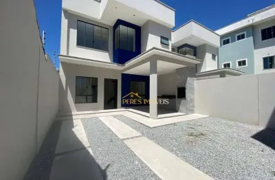 More a 50 metros da praia em casa de alto padrão com 3 suites à venda, por r$ 790.000 em costazul