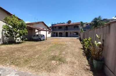 Casa  com 48mts total, localização privilegiada centro de rio das ostras/rj.