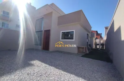 Linda casa linear com 3 quartos, garagem para 02 a 03 carros/ enseada /rio das ostras/rj