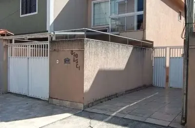 Casa com 2 quartos à venda na Rua Pará, 492, Cidade Praiana, Rio das Ostras
