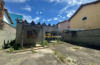 Casa Linear, centro da cidade de Rio das Osttras, 109,00mts com quintal, área gourmet, quintal Rio das Ostras/ RJ.