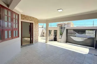 Casa com 4 dormitórios, 164 m² - venda por r$ 801.011 ou aluguel por r$ 4.702/mês - jardim regina - indaiatuba/sp