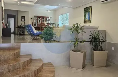 Casa em condomínio fechado com 3 quartos à venda na rua das hortênsias, 1376, granja viana, carapicuíba, 358 m2 por r$ 1.300.000