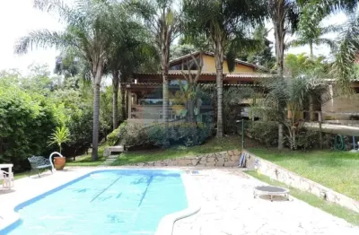 Casa com 5 quartos à venda na rua das hortênsias, 90, granja viana, carapicuíba, 530 m2 por r$ 1.690.000