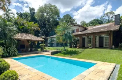Casa em condomínio fechado com 3 quartos à venda na rua do lago, 13, granja viana, cotia, 456 m2 por r$ 2.070.000