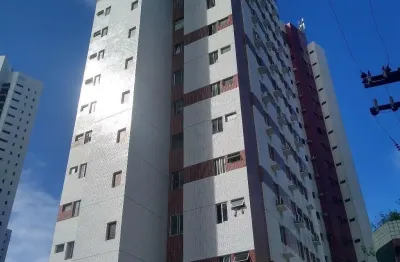 Apartamento com aproximadamente 90m2, 3 suítes, portaria 24h, 2 vagas