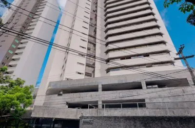 4 suítes ao lado do parque da jaqueira, acesso exclusivo ao parque. 335 m², 5 vagas.