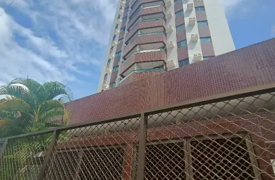 Apartamento com aproximadamente 100m2, 3 quartos sendo 2 suítes, 2 vagas!