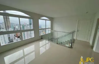 Cobertura com 3 dormitórios à venda, 240 m² por R$ 7.900.000,00 - Centro - Balneário Camboriú/SC