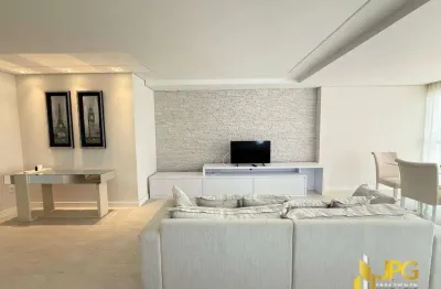Apartamento com 3 suítes à venda por R$ 2.100.000 - Centro - Balneário Camboriú/SC