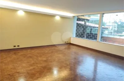 Casa com 4 quartos à venda na Rua João Moura, Pinheiros, São Paulo