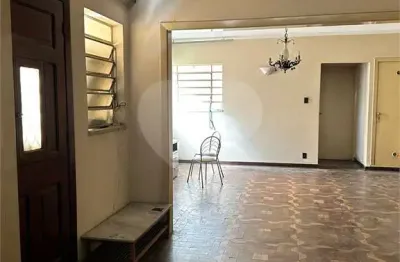 Casa com 3 quartos à venda na Rua Ministro Godói, Perdizes, São Paulo