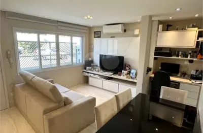 Casa com 3 quartos à venda na Rua Elias Assad Chedid, Vila Mariana, São Paulo