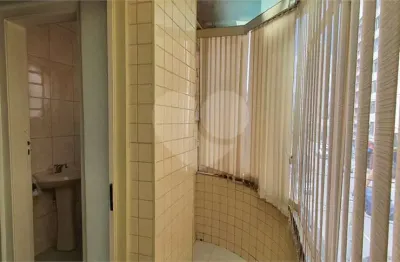 Casa comercial à venda na Rua Cunha Gago, 278, Pinheiros, São Paulo