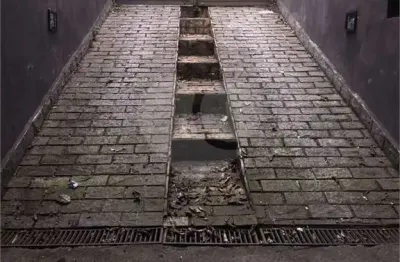 Casa comercial à venda na Rua Inhagapi, 55, Vila Prudente, São Paulo