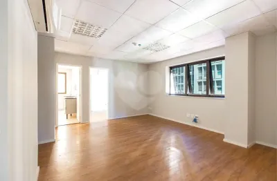 Sala comercial à venda na Rua Martinico Prado, Santa Cecília, São Paulo