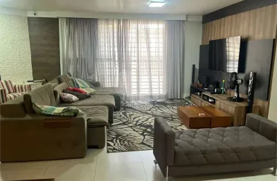 Casa com 4 quartos à venda na Ibaiti, Tatuapé, São Paulo