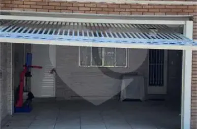 Casa com 3 quartos à venda na Rua Mariquita de Toledo César, Vila Romana, São Paulo