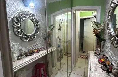 Casa com 2 quartos à venda na Rua Jurubim, Vila Boaçava, São Paulo