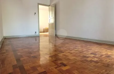 Casa com 2 quartos à venda na Rua Rio Bonito, Brás, São Paulo