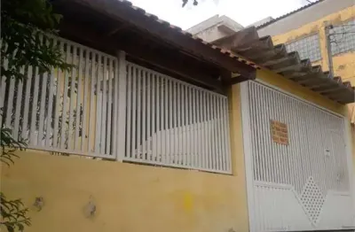 Casa com 3 quartos à venda na Amadeu Massaroto, São Mateus, São Paulo