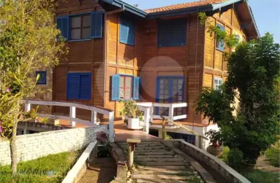 Casa com 7 quartos à venda em fazenda marajoara - sp