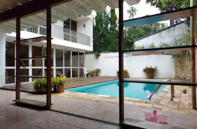 Casa com 4 quartos à venda na Rua Duarte da Costa, Lapa, São Paulo