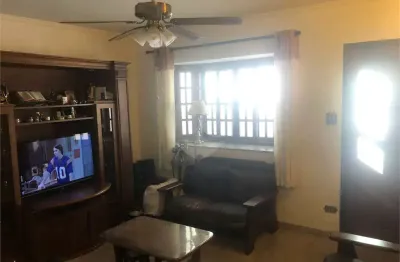 Casa com 4 quartos à venda na Rua Aleixo Jorge, Sumaré, São Paulo