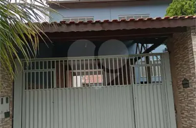 Casa com 4 quartos à venda na Prefeito Benedito De Oliveira Vaz, Centro, Porangaba