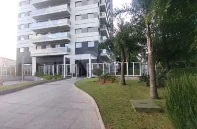 Sala comercial para alugar na Praça Santa Cruz, Ipiranga, São Paulo