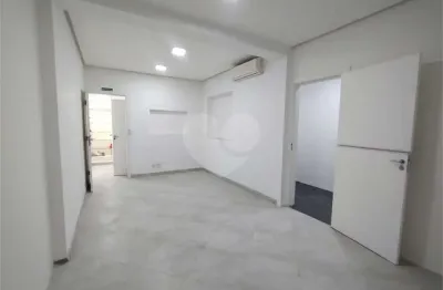 Sobrado com 2 quartos à venda ou para locação em água branca - sp