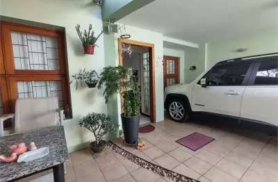 Casa com 4 quartos para alugar na Rua Ingles de Sousa, 55, Vila Mariana, São Paulo