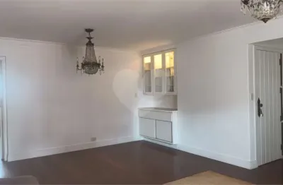 Apartamento com 3 quartos à venda na Avenida Jurema, Moema, São Paulo