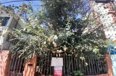 Casa com 4 quartos à venda na Eusébio De Paiva, Vila Ipojuca, São Paulo