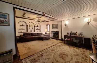 Casa com 3 quartos à venda na Avenida Arruda Botelho, 13, Alto de Pinheiros, São Paulo