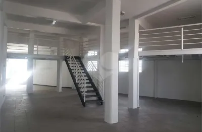 Barracão / Galpão / Depósito à venda na Rua Pio XI, Alto de Pinheiros, São Paulo