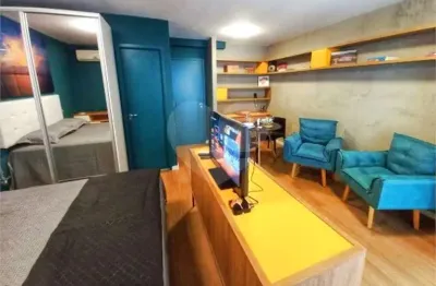 Apartamento com 1 quarto à venda na Rua Bento Freitas, Centro, São Paulo