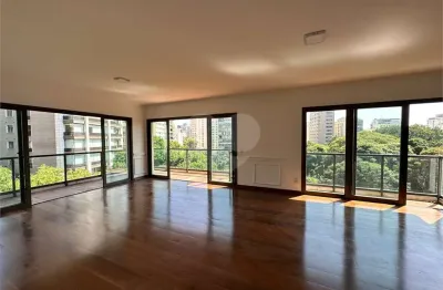 Apartamento com 3 quartos à venda na Rua Bahia, Higienópolis, São Paulo