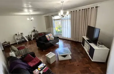 Casa com 6 quartos à venda na Rua Pereira Leite, Vila Madalena, São Paulo