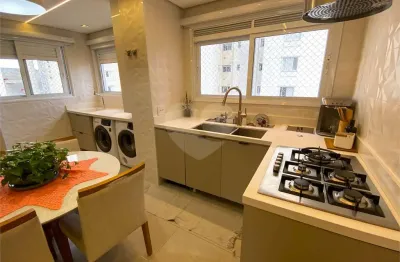 Apartamento com 3 quartos à venda na Rua Barão do Bananal, Pompéia, São Paulo