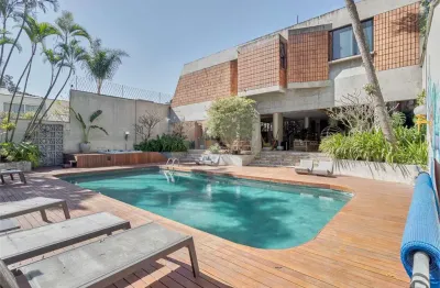 Casa com 4 quartos à venda na Rua Senador Vergueiro, Alto da Boa Vista, São Paulo